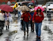 Las lluvias puntuales fuertes a muy fuertes podrían reducir la visibilidad en tramos carreteros, ocasionar el incremento en niveles de ríos y arroyos, así como generar deslaves, inundaciones y encharcamientos. EL INFORMADOR / ARCHIVO
