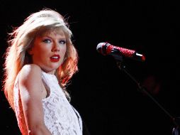 Taylor Swift vuelve a romper el internet. AP/ ARCHIVO