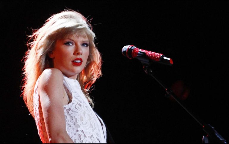 Taylor Swift vuelve a romper el internet. AP/ ARCHIVO