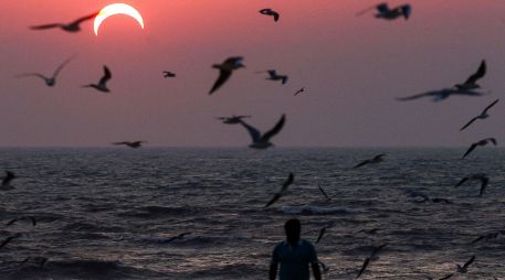 El eclipse solar anular será el próximo 14 de octubre y la mejor visibilidad la tendrán los estados de la Península de Yucatán. EL INFORMADOR/ ARCHIVO.