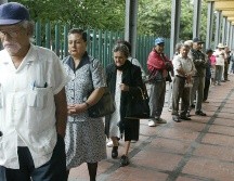 El aguinaldo es el derecho de los trabajadores a recibir una retribución equivalente a un mínimo de 15 días de salario, que a su vez corresponden a un año laborado. EL INFORMADOR / ARCHIVO