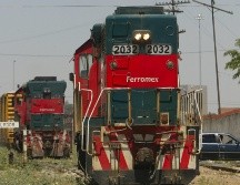 Los migrantes llevan mucho tiempo utilizando las vías ferroviarias para viajar desde el sur de México hasta la frontera con Estados Unidos. EL INFORMADOR / ARCHIVO
