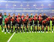 El equipo dirigido por Benjamín Mora buscará capitalizar su sólida defensa y continuar con el buen momento que los llevó a derrotar al campeón Tigres en su último partido. IMAGO7