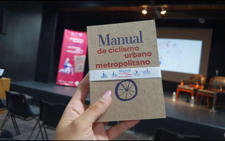 Este jueves, en el marco de la semana de la Movilidad, la Agencia Metropolitana de Infraestructura para la Movilidad (AMIM), de la mano de colectivos ciclistas, presentaron el nuevo Manual Ciclista. CORTESÍA