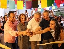 Líderes y fundadores cortaron el listón de apertura de la nueva casa. EL INFORMADOR/ H. Figueroa.