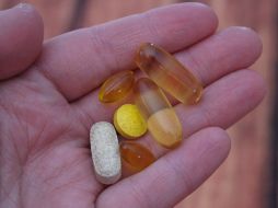 Los especialistas recomiendan evitar la toxicidad por exceso de vitamina D. Foto de Kayla Maurais en Unsplash