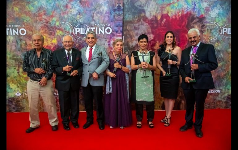 El Galardón es una pieza de arte realizada por el artista plástico Miguel Ángel Martin del Campo.ESPECIAL