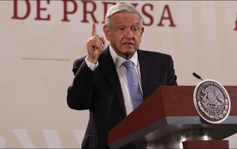 López Obrador señala que los aspirantes 