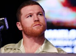 Canelo estuvo cerca de no dedicarse al boxeo, pero es ahí donde una promesa de su hermano Rigoberto a su padre terminó por encaminar a Saúl a una vida llena de gloria deportiva. AFP / ARCHIVO
