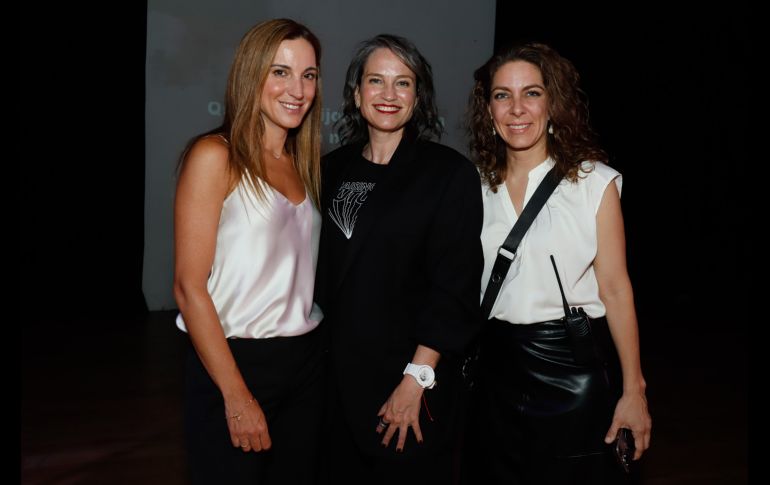 Eugenia Cavazos, Valeria Stoopen Barois y Fer Rodríguez. GENTE BIEN JALISCO/ Claudio Jimeno