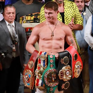 ¿Cómo le ha ido al Canelo Álvarez peleando con estadounidenses?