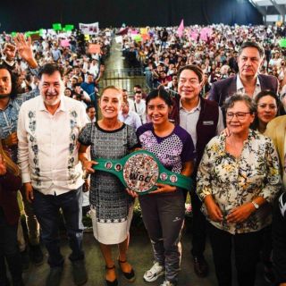 Sheinbaum llama a formar Comités de Defensa de la 4T en cada rincón de Puebla