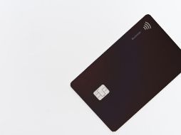 Siempre que realices una transferencia, verifica que el número de cuenta y banco sean correctos. Foto de Markus Winkler en Unsplash