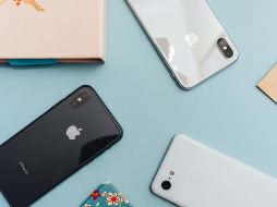 Los modelos antiguos de iPhone ya no podrán usar WhatsApp. Foto de Arnel Hasanovic en Unsplash