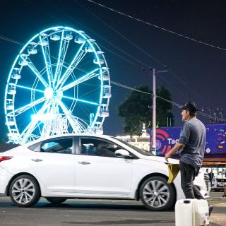 Hasta en 200 pesos sale estacionarse en los alrededores de las Fiestas de Octubre