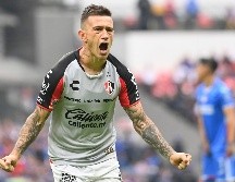 BRIAN LOZANO. Cinco partidos en donde los rojinegros extrañaron su buen golpeo de balón, su visión de campo y su calidad en el terreno de juego. IMAGO7