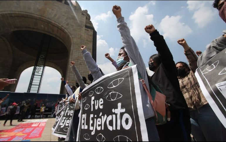 La desaparición de los 43 normalistas de Ayotzinapa no fue ordenada por EPN ni Cienfuegos, señala el Presidente. SUN / ARCHIVO.