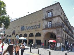 Durante la venta nocturna, la cadena de tiendas departamentales lanza diversas promociones. EL INFORMADOR/ ARCHIVO.