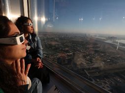 Algunas instituciones educativas del país regalarán lentes para ver el eclipse solar de este octubre. EL INFORMADOR/ ARCHIVO.