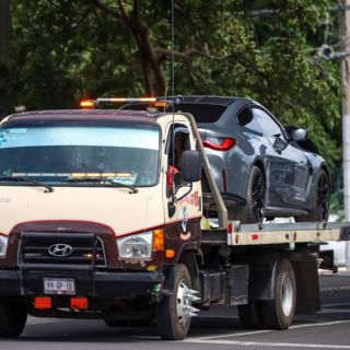 Inician socialización para regular grúas