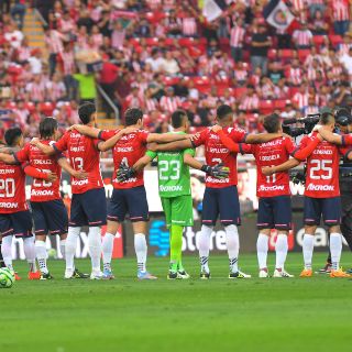 Chivas, experto en polémicas