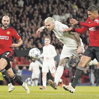 Champions League: El Manchester United sigue mal y de malas