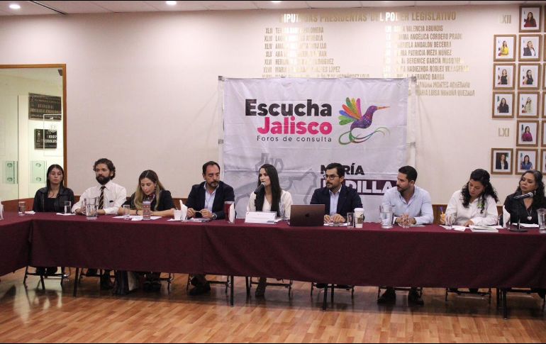 La morenista María Padilla Romo, informó que las propuestas de hoy se trabajarán y posteriormente presentarán a la asamblea reformas e iniciativas. ESPECIAL.