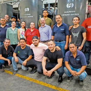 El arte de la impresión en los talleres de Zafiro