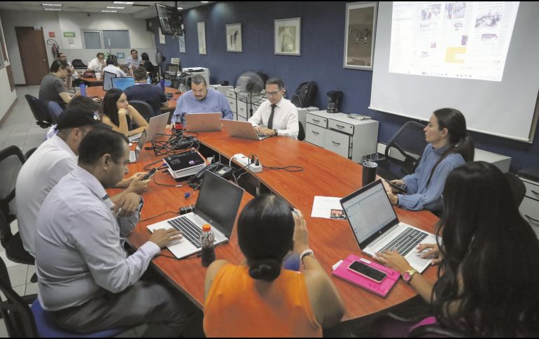 Junta con reporteros para definir la agenda informativa. EL INFORMADOR/A. Navarro