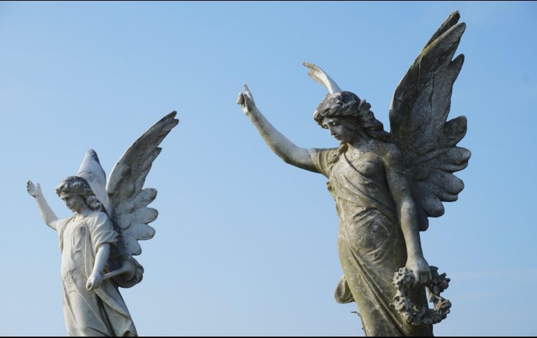 En muchas religiones el ángel de la guarda o ángel custodioso, es según la creencia de varias religiones el ángel al que Dios da la misión de proteger. Unsplash.