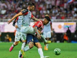 En el último Clásico las Chivas se llevaron la victoria ante Atlas y el pase a semifinales, ahora la situación es distinta para ambos. IMAGO7/S. Bautista