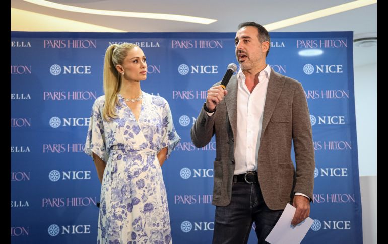 Paris realizó esta visita exprés a través de la firma Nice, la cual también tiene una fundación.