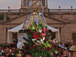 El Cardenal de Guadalajara, José Francisco Robles Ortega, informó que todo está listo para la tradicional Romería que se realizará este próximo jueves. EL INFORMADOR/ ARCHIVO.