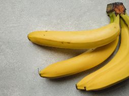 El potasio que contiene el plátano cumple la función de relajar los músculos mientras duermes. EL INFORMADOR/ Archivo