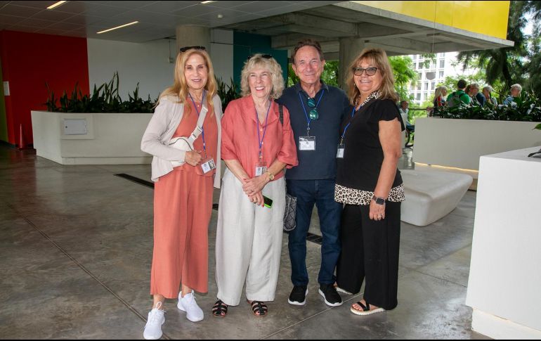Ellen Miller, Juanita Stein, Jerry Dolchin y Lidia Conerly. GENTE BIEN JALISCO/ Jorge Soltero