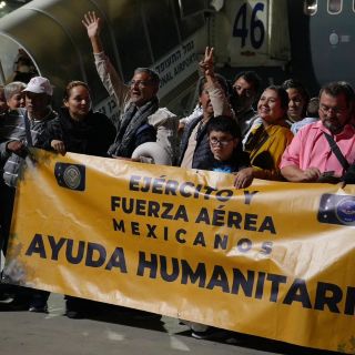 Regresa primer avión de la Sedena con 140 mexicanos de Israel