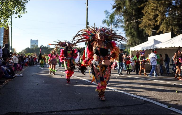 Virgen de Zapopan: Danzantes acompañan a 