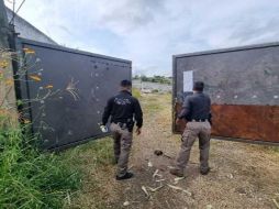 Personal de la FGR en Jalisco aseguró 10 mil litros de hidrocarburo en un inmueble de Tlajomulco de Zúñiga. ESPECIAL / FGR