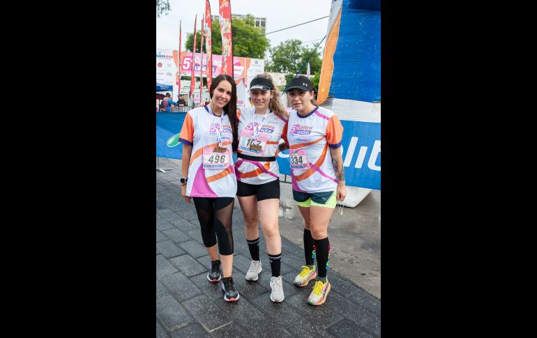 Paulina Cárdenas, Marisol Lamas, Lize`e Estrada. GENTE BIEN JALISCO/ Servando Gómez