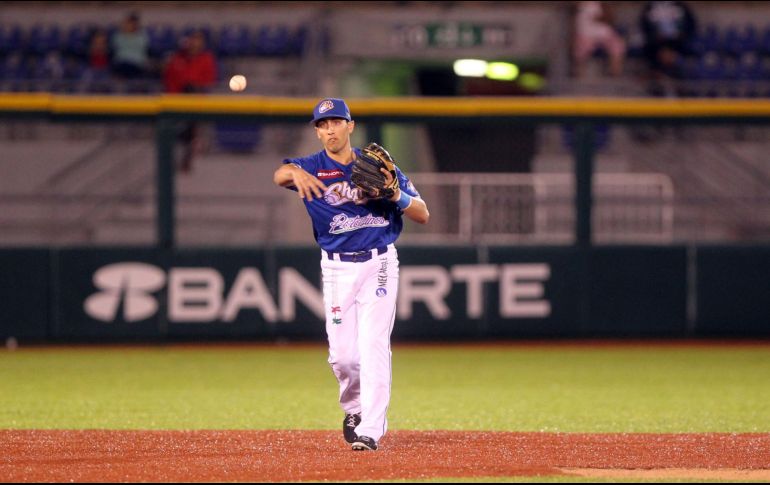 Amadeo Zazueta jugará su última temporada con el equipo blanquiazul. EL INFORMADOR / ARCHIVO.