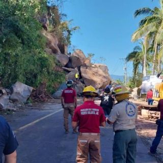 Suman más de mil viviendas con daño a menaje tras paso de Lidia