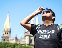 Durante este breve período, la Luna bloquea completamente el Sol, creando una oscuridad diurna fantasmagórica. EL INFORMADOR/ARCHIVO