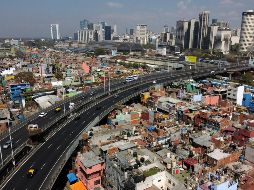 Argentina tiene la mayor población judía de América Latina y la quinta del mundo, ya que, según fuentes de la colectividad, entre 300 mil y 400 mil judíos residen en Argentina. AFP / ARCHIVO