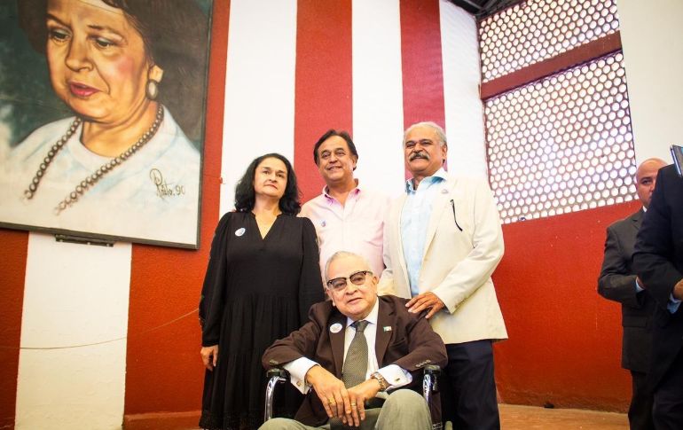 Conmemoran 60 aniversario de Secundaria Técnica 4