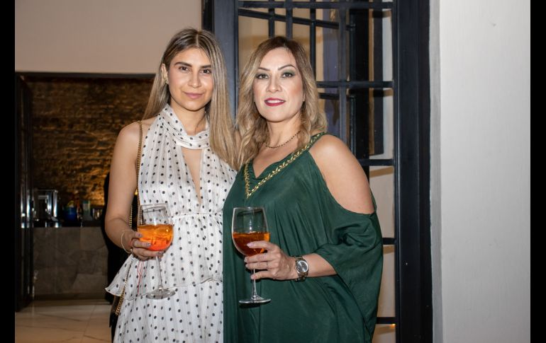 Alexandra Lopez y Nelly Nieto. GENTE BIEN JALISCO/ Esmeralda Escamilla