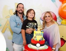 Toño Martínez Gallardo, Juan Álvaro Martínez Gallardo Navarro y Karen Navarro. GENTE BIEN / CLAUDIO JIMENO