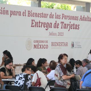 Son 745 mil los beneficiarios de la Pensión del Bienestar en Jalisco