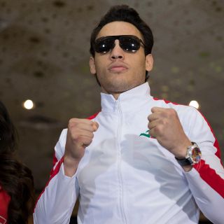 Julio César Chávez Jr. minimiza el récord de su padre al burlarse de la clase de rivales