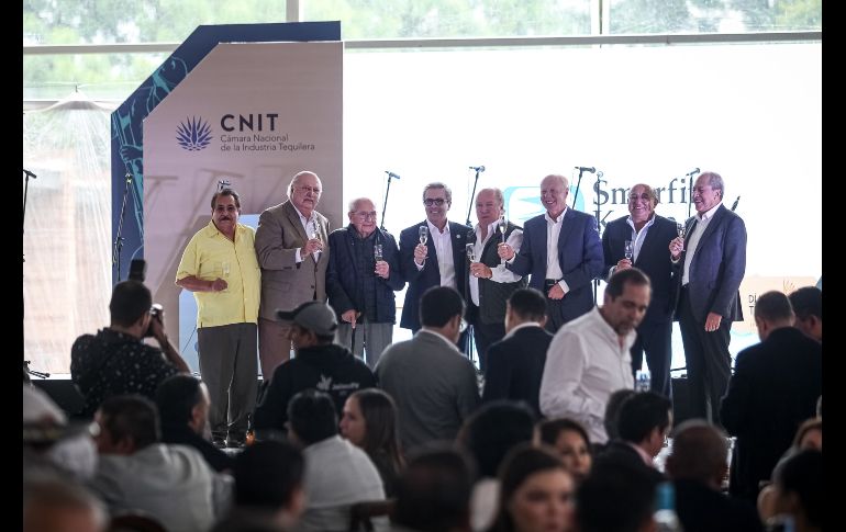 Al evento sobre el proyecto de la primera planta pública acudieron distintos empresarios y políticos. EL INFORMADOR / H. Figueroa