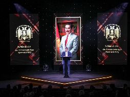 En el evento, Leaño Reyes, quien asumió la rectoría de la UAG desde el año 2005 y que la ha mantenido desde entonces, agradeció a sus familiares por acompañarlo en su trayectoria laboral. EL INFORMADOR/ H. Figueroa.